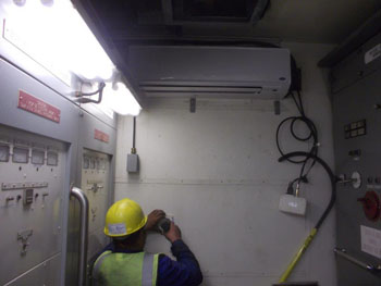 Transocean Marianus Installed AC in UPS room - 1